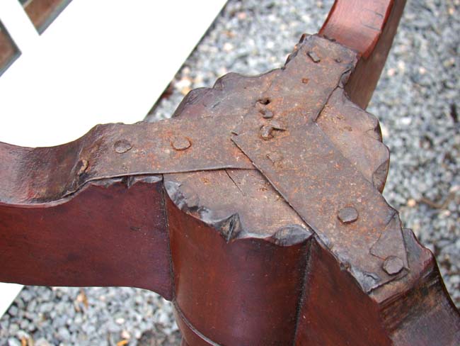 A fine untouched 18th century Massachusetts Cherry Candlestand with old surface circa 1790 — image 4